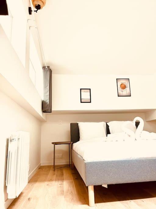 Stylish Loft 17- 3 Bdrs - 2 Bathrs - 7 Pers *
