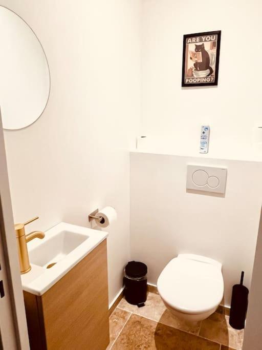 Stylish Loft 17- 3 Bdrs - 2 Bathrs - 7 Pers * Paris